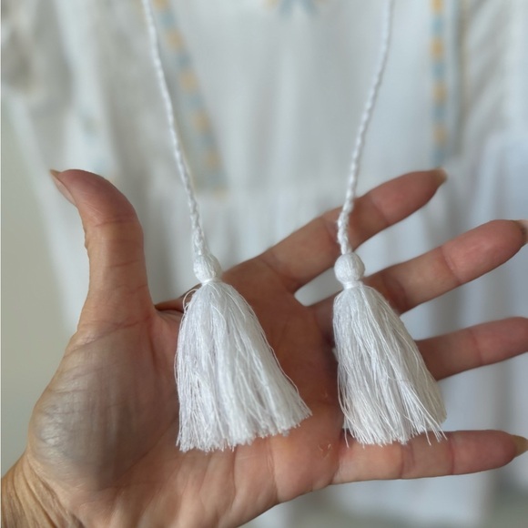 Lucky Brand White Embroidered Top size XS - Picture 3 of 5